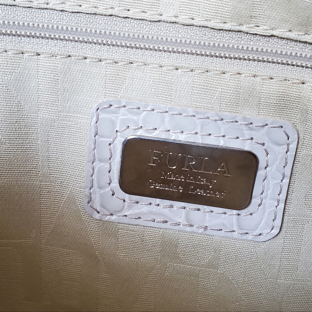 Furla Light Taupe/ Ecru Leather Croc Embossed Sholder Bag /Tote Bag with Dustbag - Picture 8 of 15